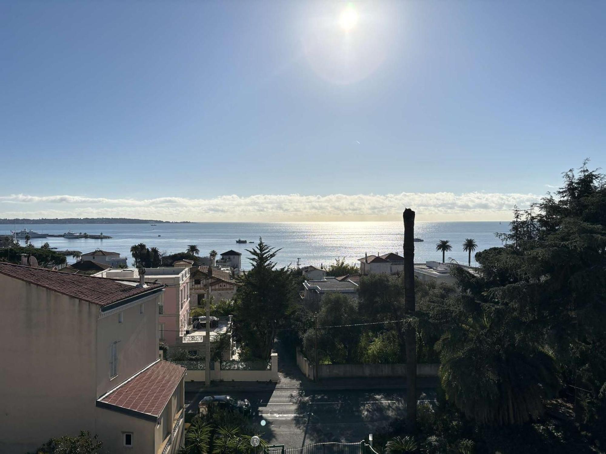 Studio Agreable Avec Loggia, Garage Et Plage A Proximite - 2 Couchages, Golfe-Juan - Fr-1-252-62 Exterior photo